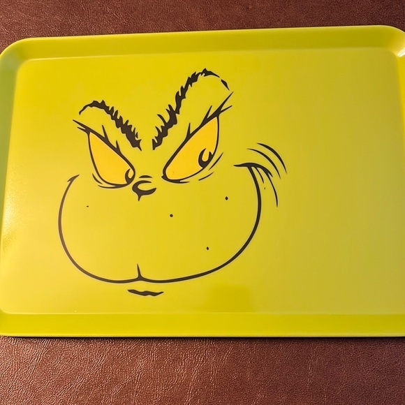 Bioworld Holiday The Grinch Green Melamine Tray Poshmark